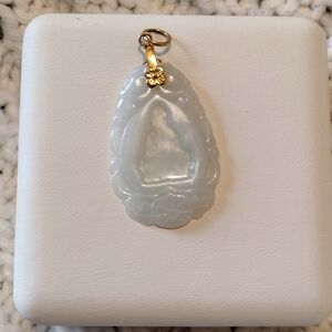 Elegant Silver Jadanite Pendant with Gold Tone Accent
